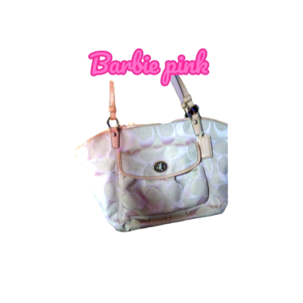 Coach signature shoulder bag with turnlock closure in Barbie pink